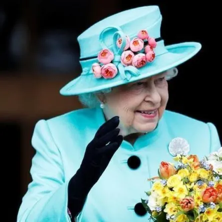الملكة إليزابيث تحتفل بذكرى ميلادها الـ91