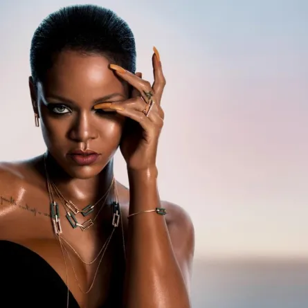 شوبارد تكشف عن تعاونها مع ريهانا من خلال مجموعة مجوهرات