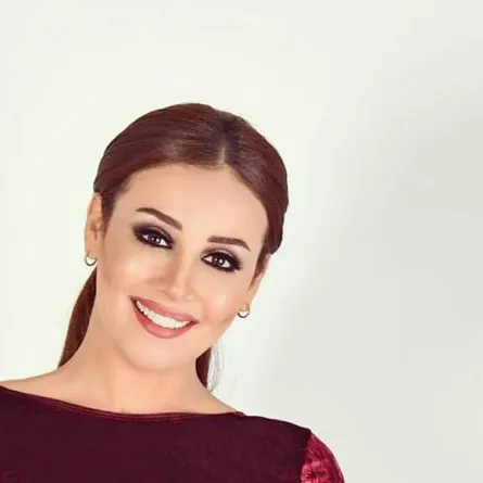 كندة حنا تشن هجوماً عنيفاً على هؤلاء.. والسبب؟