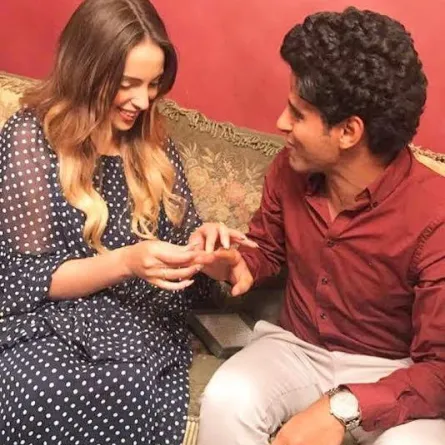 رسمياً بالصور: خطوبة حمدي الميرغني وإسراء عبد الفتاح بجلسة عائلية وعقد القران سراً