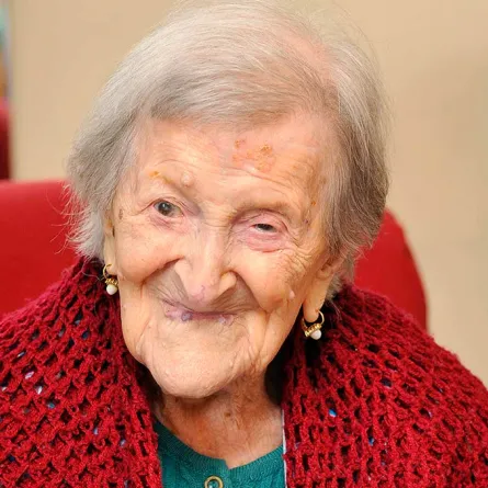 أكبر معمرة تتخلى عن التاج.. بعد 117عامًا