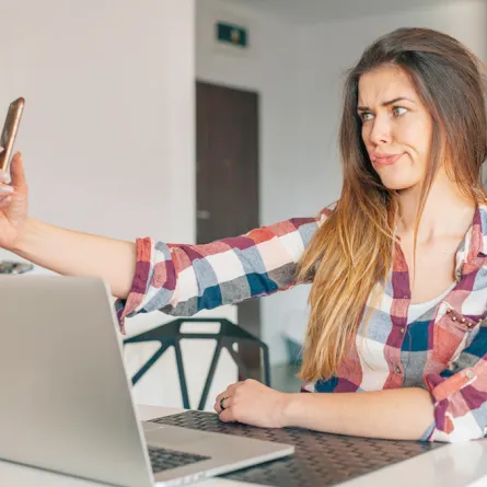 مسابقة القصة الفكاهية: أنا والحاسوب