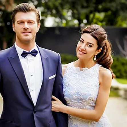 هل أجرت زوجة كيفانش تاتليتوغ عمليات تجميل وحقن بوتوكس لإخفاء عمرها الحقيقي؟