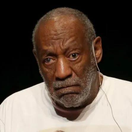 بيل كوسبي يؤكد أنّه فقد بصره نهائيًّا