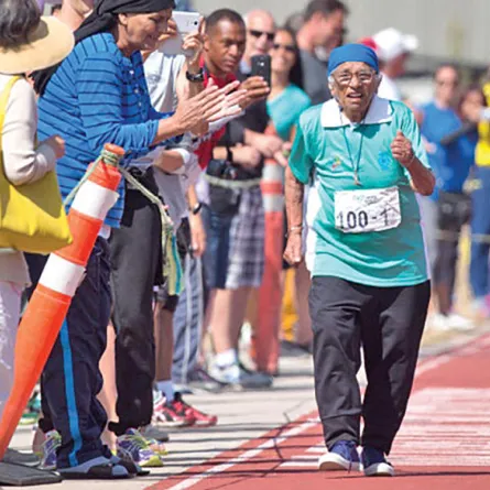 بعمر 101 عام مسنة تفوز ببطولة للجري!