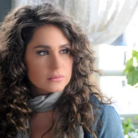 ما هو سبب سفر ميسون أبو اسعد وديمة قندلفت وصباح الجزائري إلى أستراليا؟