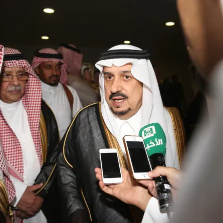 أمير الرياض يرعى حفل تخريج الدفعة السادسة من طلاب جامعة دار العلوم