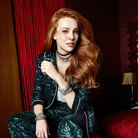 التشين سانجو بطلة "حب للإيجار" اختارها العرب الأكثر شبهاً بوالدتها في استفتاء "سيدتي نت"