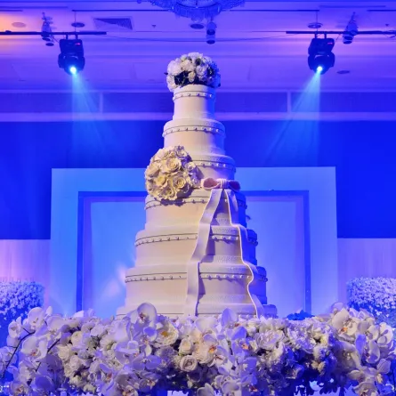 25 صورة لكعكة زفافك هذا الصيف