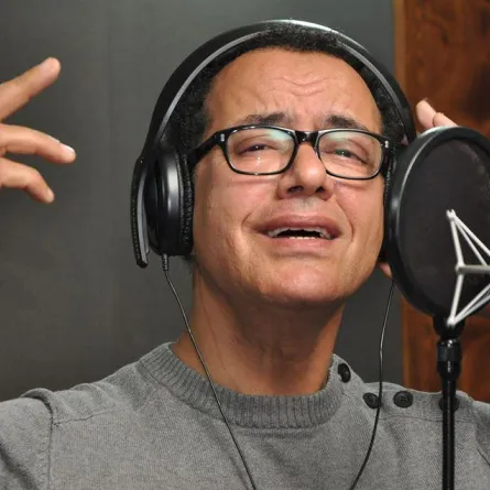 "توحشناك" جديد الفنان المغربي البشير عبدو