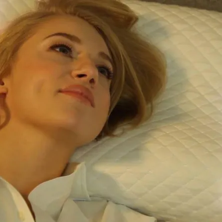 وسادة "سانرايز" الذكيّة لنوم صحّي