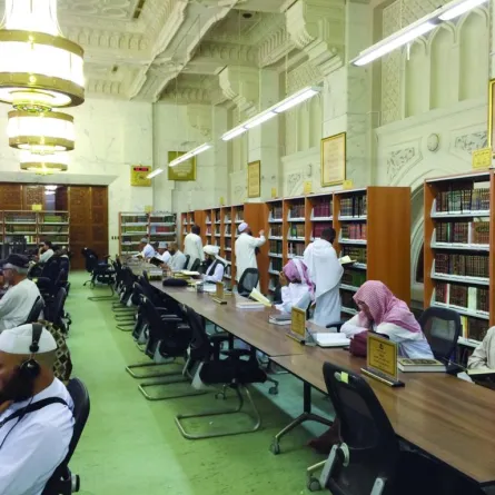 100 ألف كتاب على موقع مكتبة الحرم المكِّي