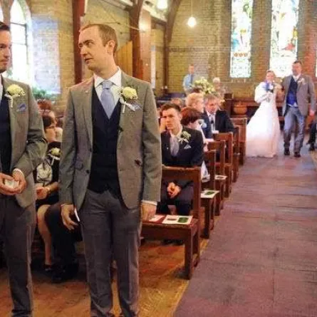 عروس من ذوي الإحتياجات الخاصة تفاجئ الجميع ليلة زفافها