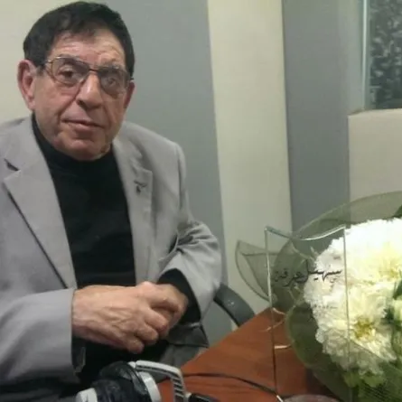 ماذا قال والد أمل عرفة لإبنته وهو على فراش المرض؟