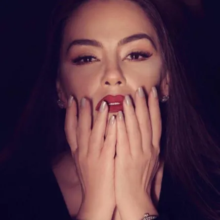 بالتفاصيل: شريهان إلى لبنان للتعاقد مع هذه الفرقة