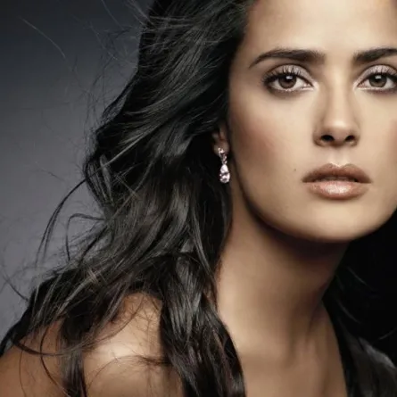 عربيّات أصبحن نجمات في هوليوود.. من هنّ ؟