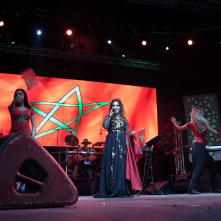 فاطمة الزهراء العروسي لسيدتي نت في موازين: لن أرتدي الحجاب وأعترف أنني أخطأت لهذا السبب !