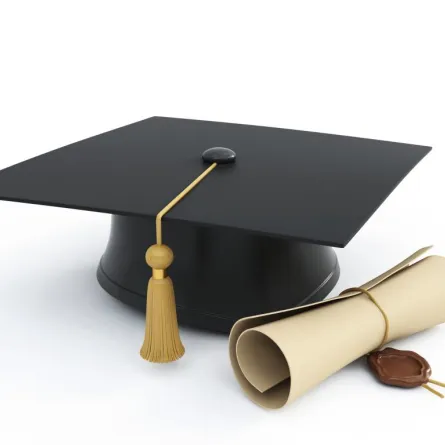 خمسينية سعودية تنال الماجستير من أمريكا