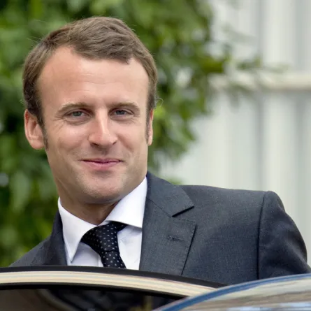 كلب الرئيس ما به؟