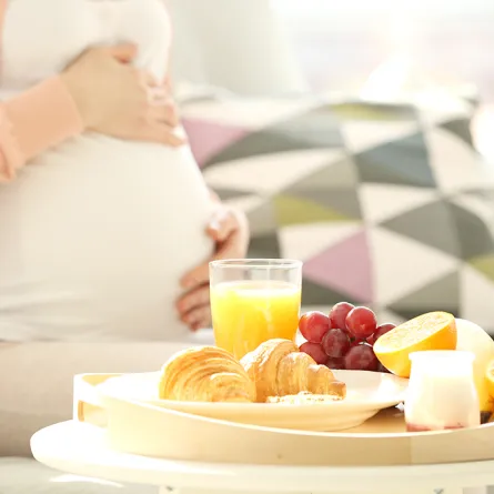 حكم صيام الحامل والمرضع في رمضان