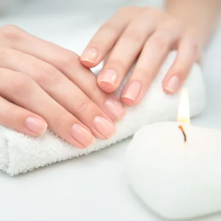 خطوات العناية بالأظافر قبل الزفاف