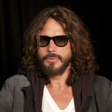 الطب الشرعي يؤكد أن كريس كورنيل انتحر