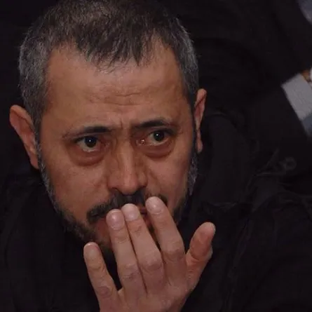 بالصور: الوسوف وطوني سابا خلال توجههما إلى المغرب