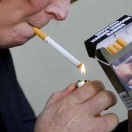 بريطانيا تتخذ إجراءات جديدة بشأن التدخين