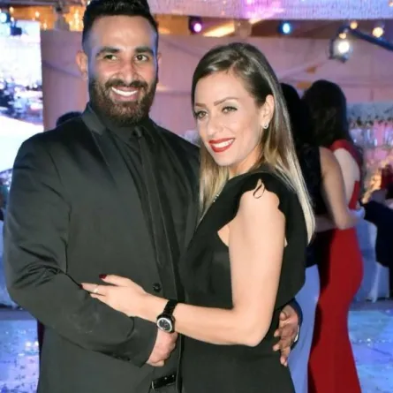 بالفيديو: أول ردّ فعل من أحمد سعد على تصريحات زوجته "ريم البارودي"