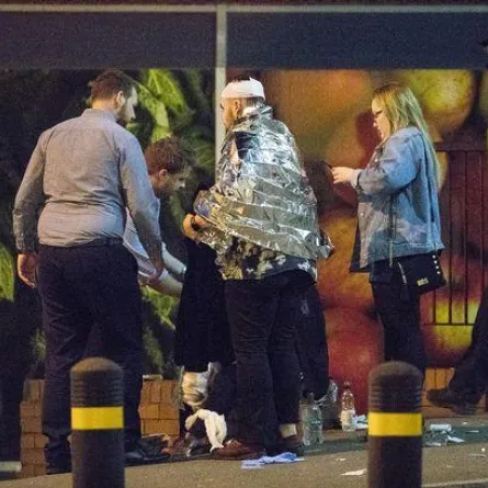 شهود عيان: هذا ما أحدثه التفجير الانتحاري في حفل "أريانا غراندي"