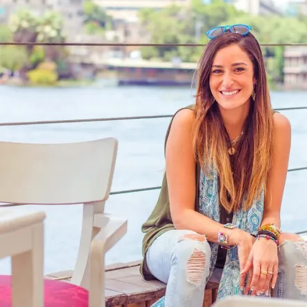 بالفيديو: أمينة خليل وأروى جودة و تارا عماد يدعمن حملة لتبني "حيوانات الشوارع"