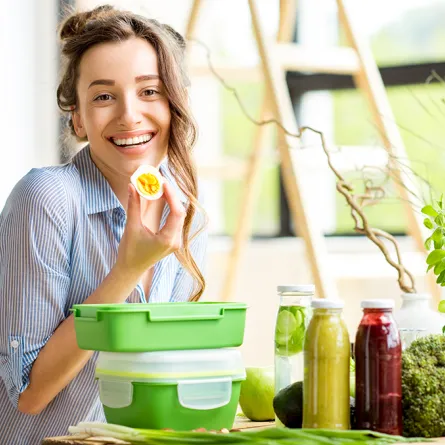 طرق العناية بحافظ الطعام الـ"بلاستيك"