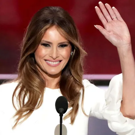 بالفيديو: مجدّدًا ميلانيا ترمب تحرج الرئيس الأمريكي