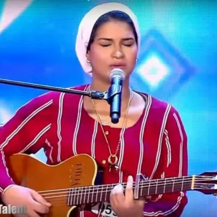 إيمان الشميطي تغني "اليوم الأسود"