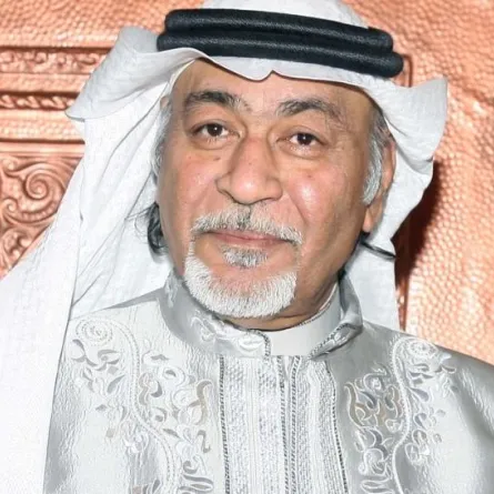 ماذا يقول الممثل محمد بخش عن "سيلفي" وعادل إمام و"غرابيب سود"؟