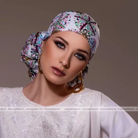 مكياج شرقي للمرأة العربية العصرية