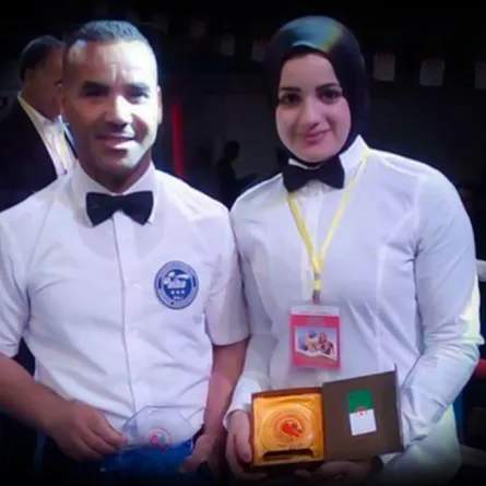 أول امرأة عربية محجبة تصبح محكمة دولية في الملاكمة