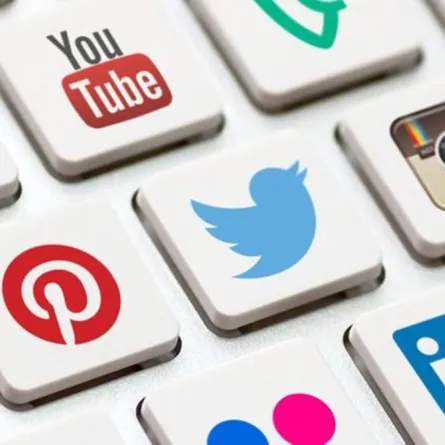 السوشيال ميديا في رمضان بين الإيجاب والسلب