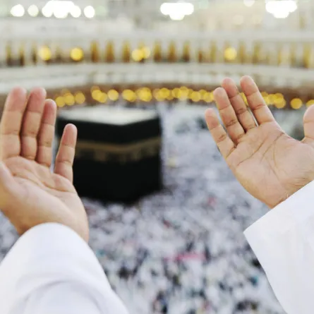 معتمر يفقد مبلغاً كبيراً في المدينة ويتسلَّمه في مكة