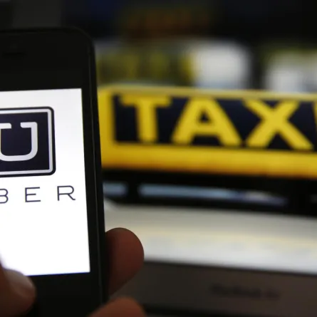 "Uber" تقيل 20 موظفاً في اتهامات بالتحرش الجنسي