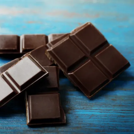 لحماية القلب: دراسة تنصح بتناول الشوكولاتة السوداء