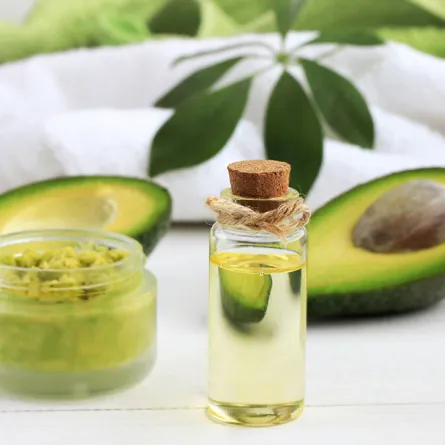 العناية بالشعر بـ ماسك الأفوكادو مع نهى الحارثي