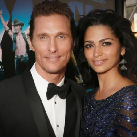 نجوم هوليوود...لا قيمة للعادات والتقاليد