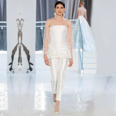 احدث تصاميم فساتين الزفاف 2017