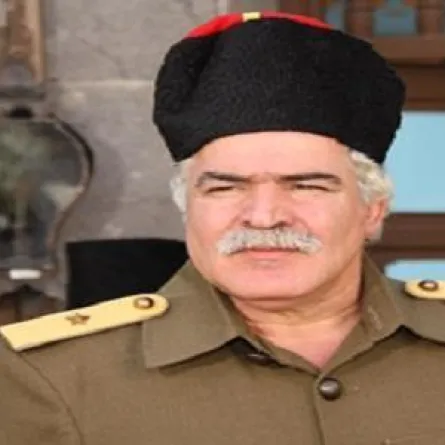 "أبو غالب" يعود دون "باب الحارة"؟