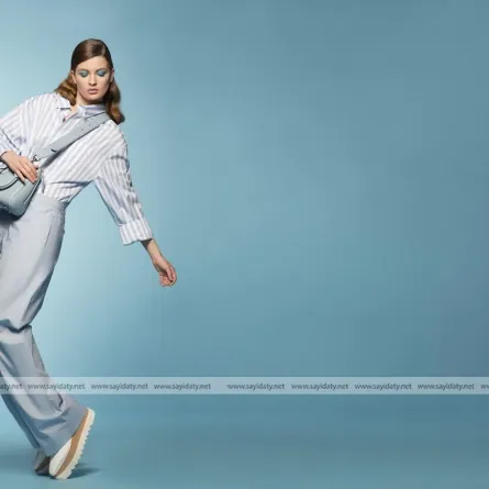 7 إطلالات منعشة بالأزرق