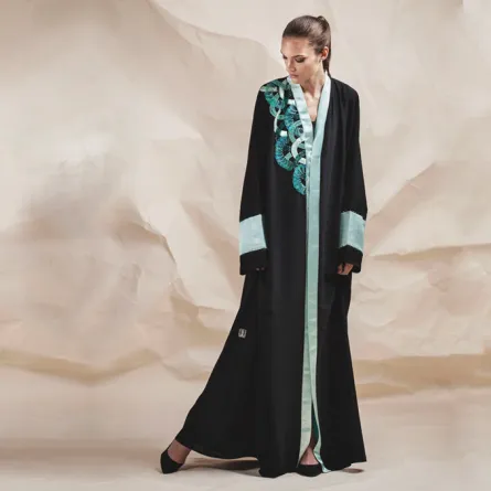 موديلات عبايات وجلابيات لصاحبات القامة القصيرة