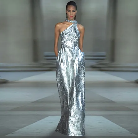 آخر فساتين خطوبة لـ عروس 2017