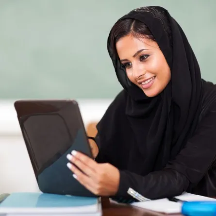 السعوديون يحتفلون بـ "يوم الأب" بوسم في "تويتر"