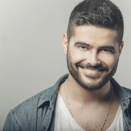 في هذا التاريخ ناصيف زيتون في دبي